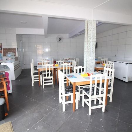 Pousada Praia Da Fortaleza 450 Metros Do Parque Beto Carrero Com Cafe Da Manha Penha  Exteriér fotografie