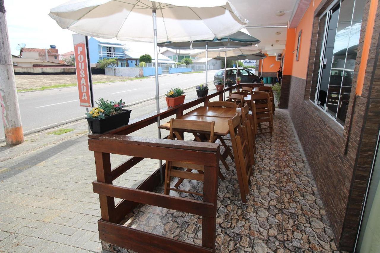 Pousada Praia Da Fortaleza 450 Metros Do Parque Beto Carrero Com Cafe Da Manha Penha  Exteriér fotografie